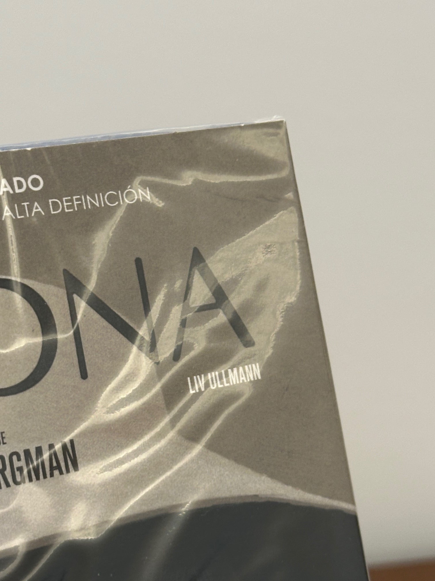 Persona Blu-Ray *dañado - ver foto*