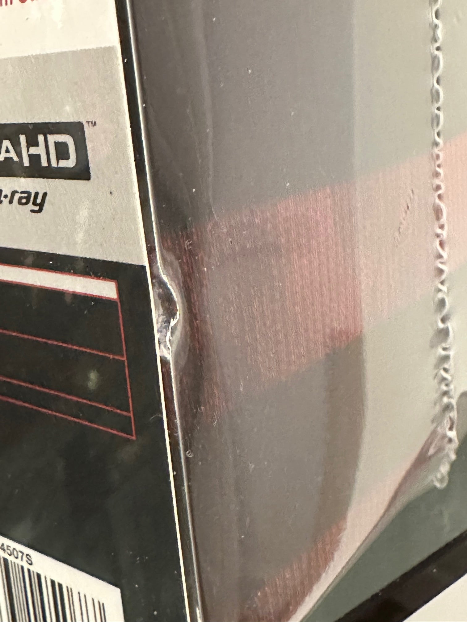 A Nightmare on Elm Street - Collector's Edition - 4K UHD + Blu-ray Steelbook *** damaged - see photo***